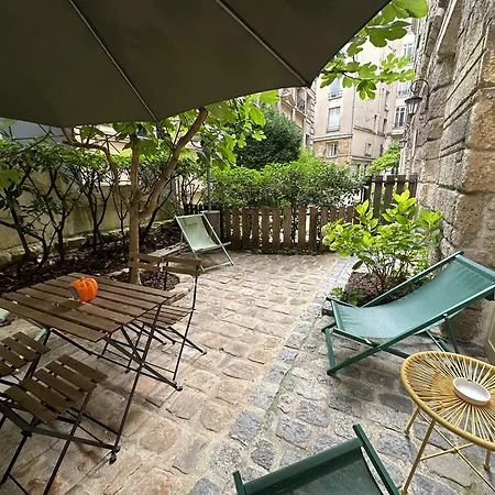 Apartment Centre Exclusif Avec Jardin